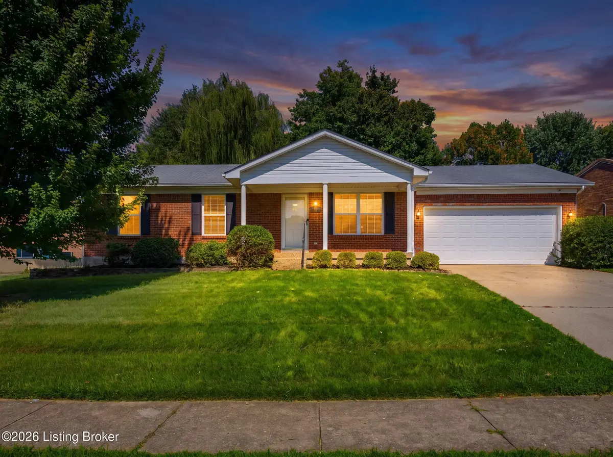 3107 Pine Trace Ct, Louisville, KY 40272 - #1