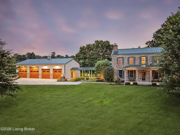 5176 Botts Ln, Petersburg, KY 41080