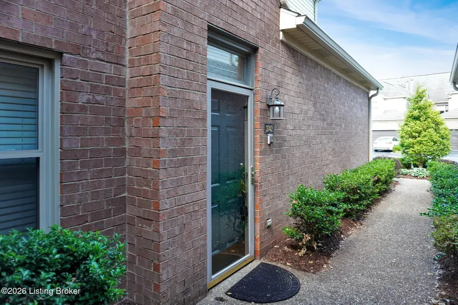 3742 Hurstbourne Ridge Blvd, Louisville, KY 40299 - #3