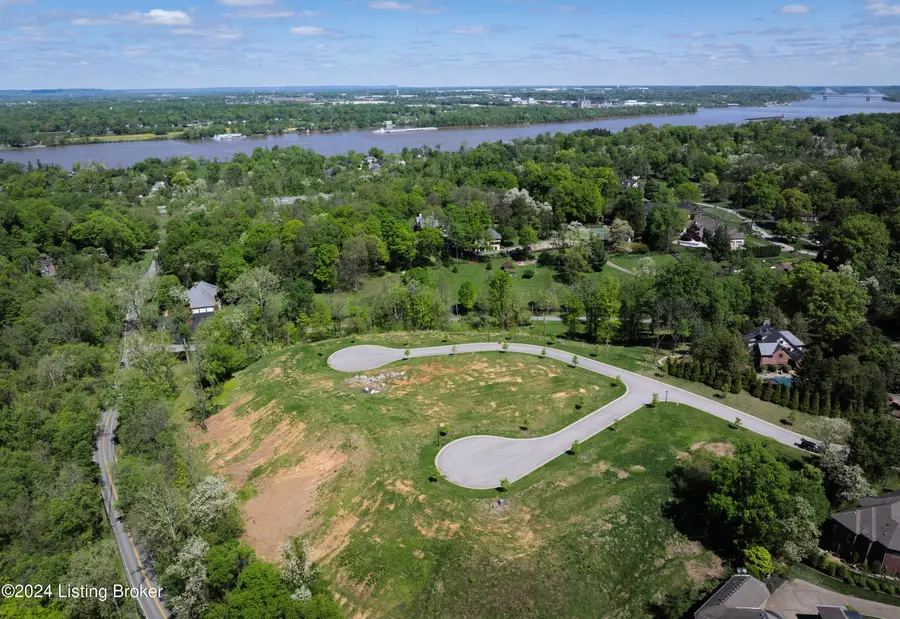 2305 Clovelly Springs Ct, Louisville, KY 40207 - #2