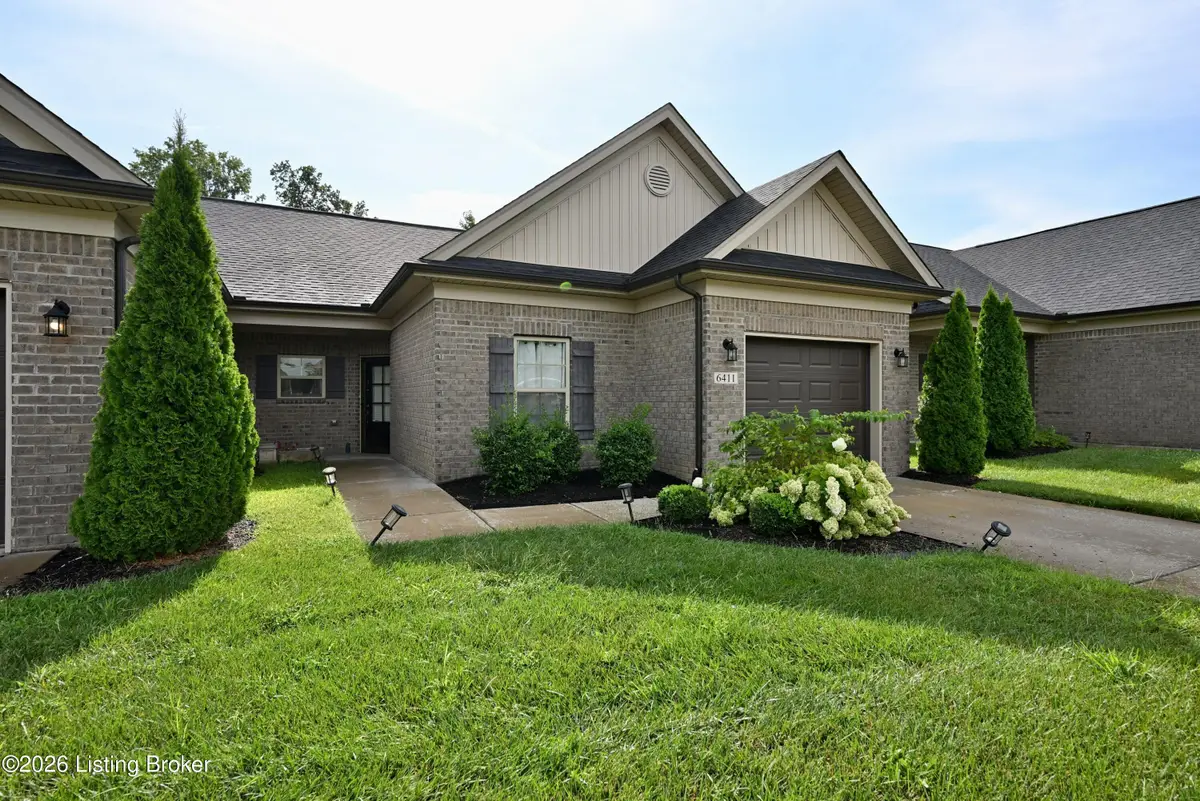 6411 Renate Rd, Louisville, KY 40291 - #1