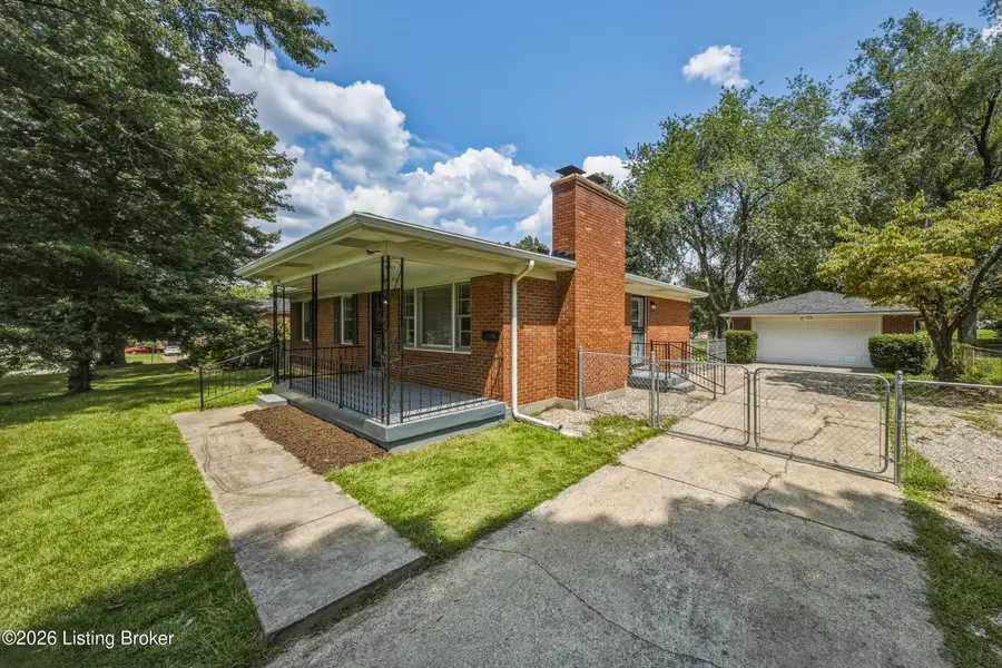 7803 Cedar Brook Dr, Louisville, KY 40219 - #3