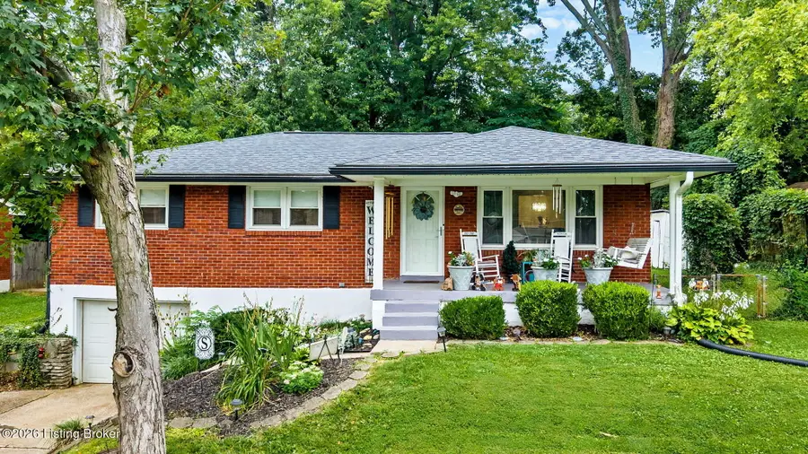 4905 Manslick Rd, Louisville, KY 40216 - #2