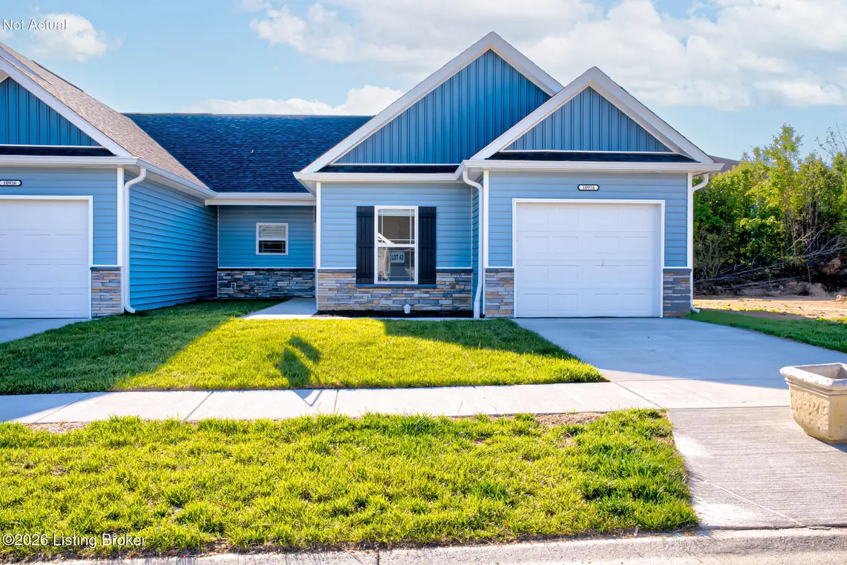 10905 Brookley Dr, Louisville, KY 40229 - #1