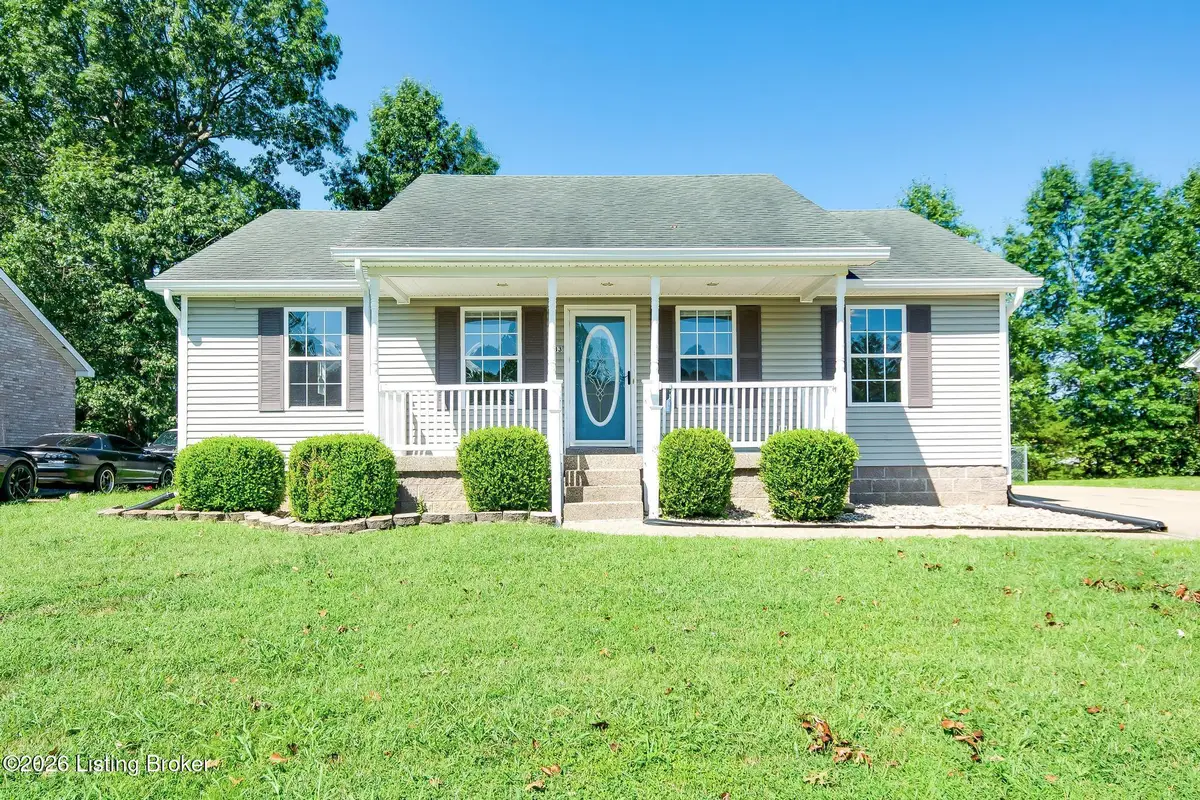 633 River Oaks Dr, Shepherdsville, KY 40165 - #1