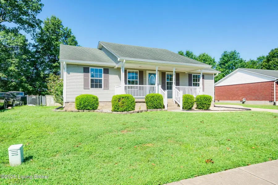 633 River Oaks Dr, Shepherdsville, KY 40165 - #2