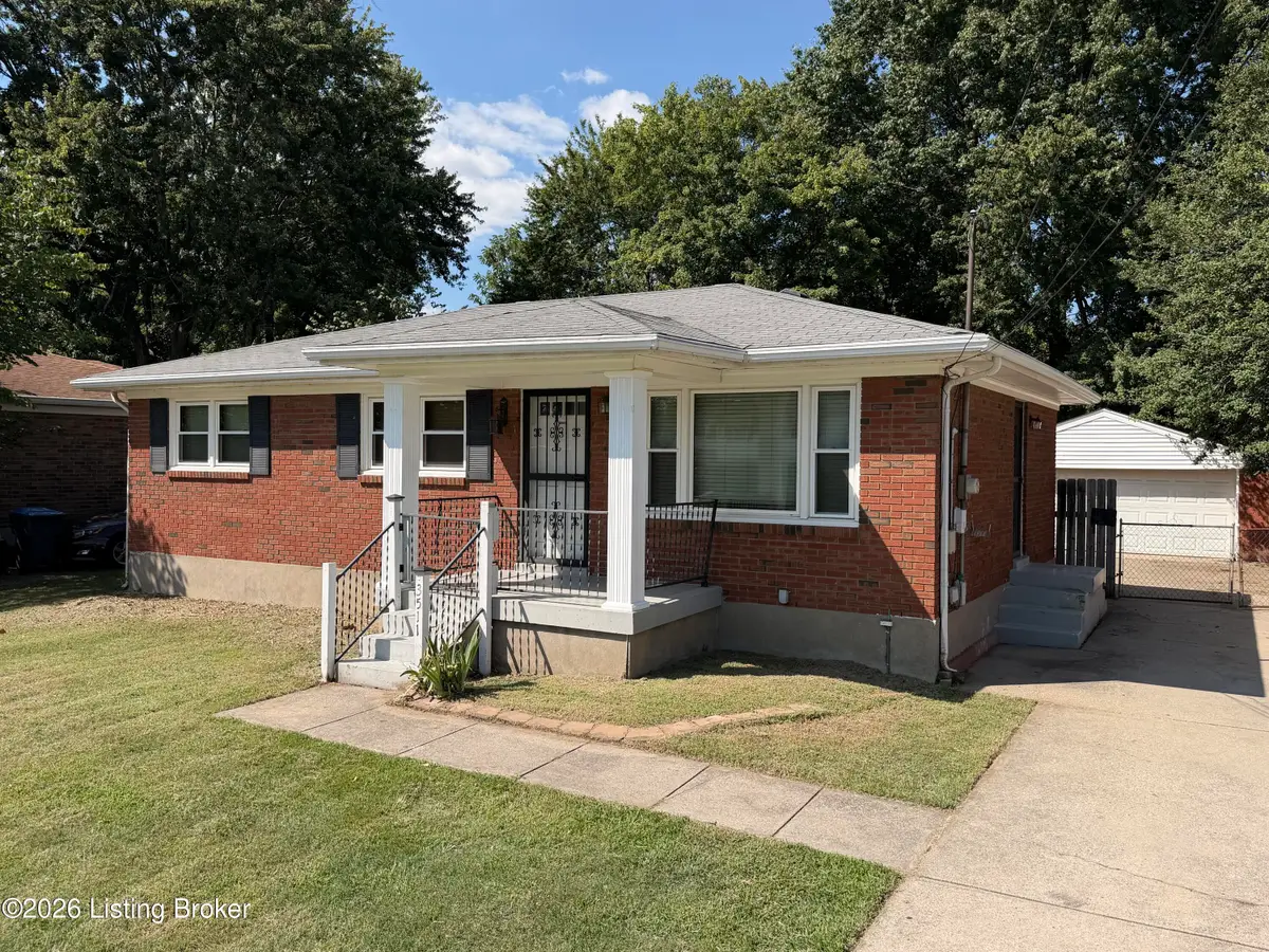 3511 Pinecroft Dr, Louisville, KY 40219 - #1