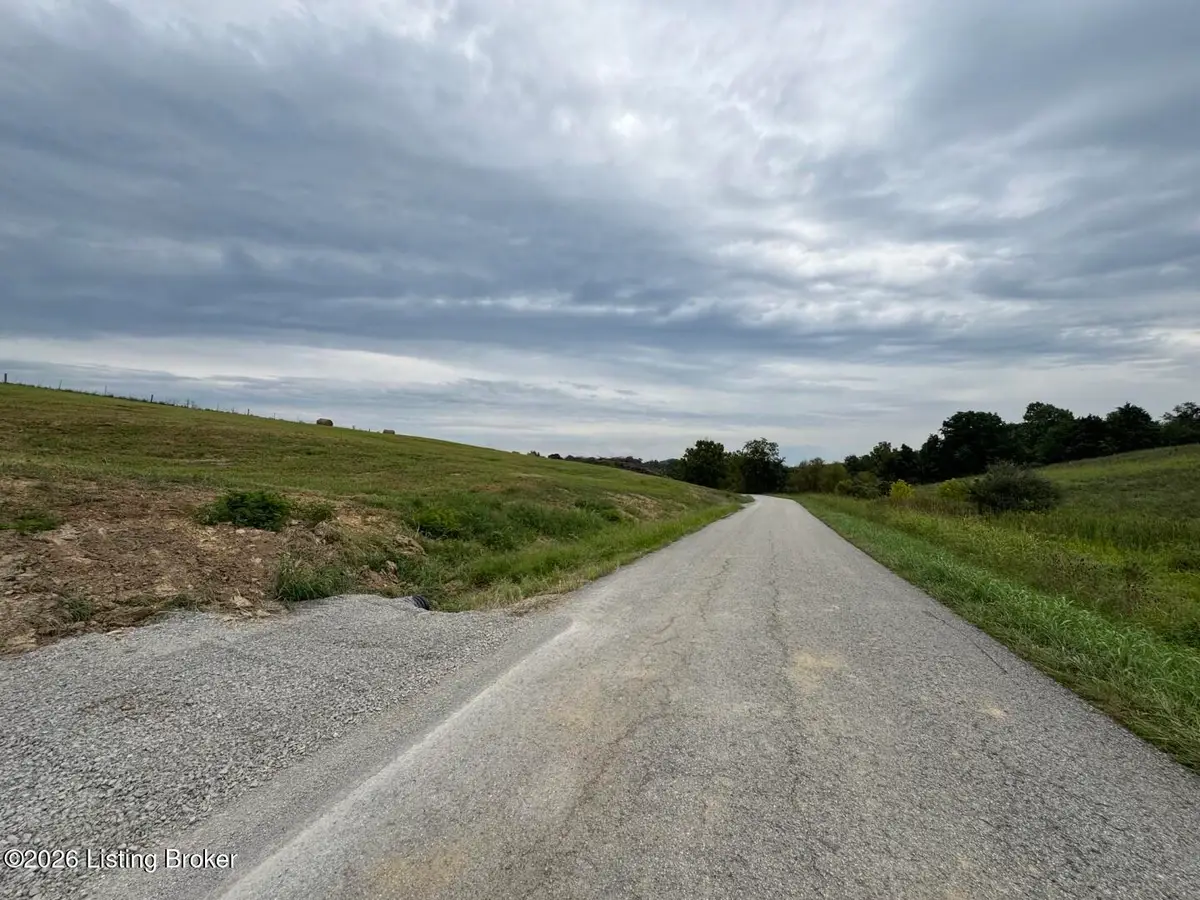1070-1 Logan Rd, Gravel Switch, KY 40328 - #1