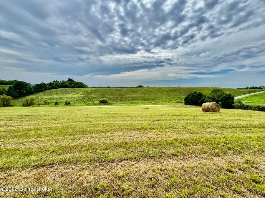 1070-1 Logan Rd, Gravel Switch, KY 40328 - #3