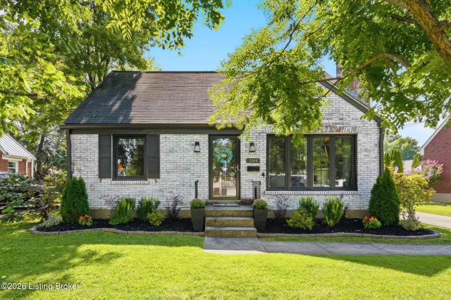 104 Iola Rd, Louisville, KY 40207 - #2