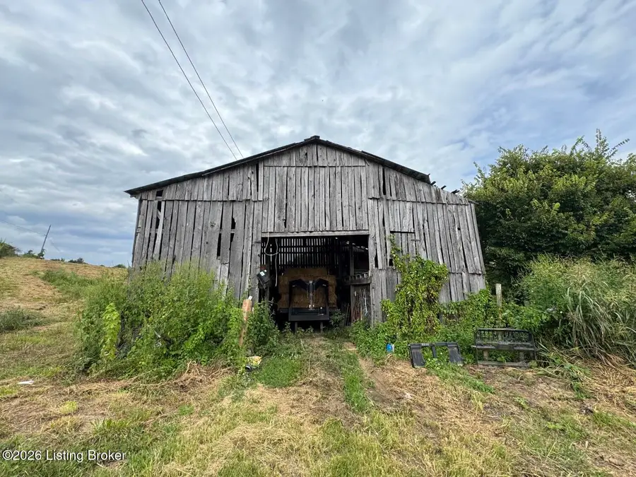 1070-5 Logan Rd, Gravel Switch, KY 40328 - #2