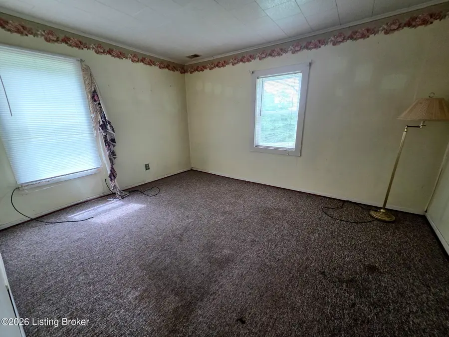 2514 Bloomfield Rd, Springfield, KY 40069 - #3