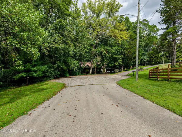 3501 Kim Ct, Crestwood, KY 40014