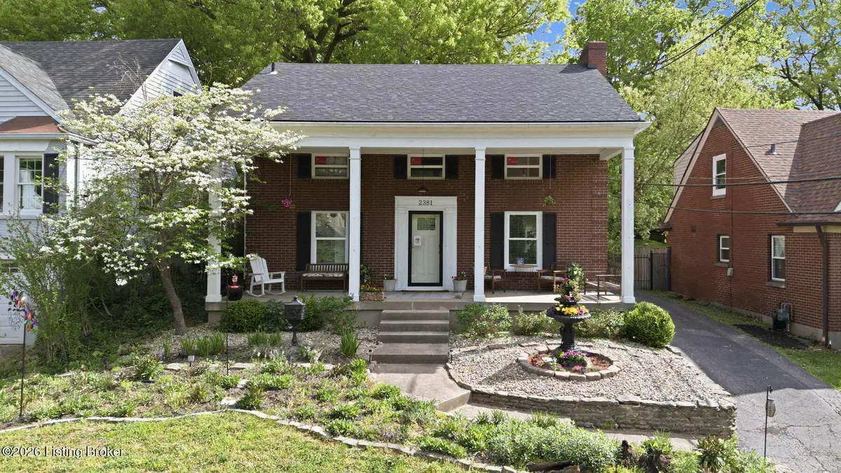 2381 Valley Vista Rd, Louisville, KY 40205 - #1