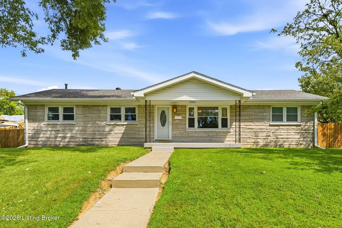11815 Mahogany Dr, Louisville, KY 40272 - #1