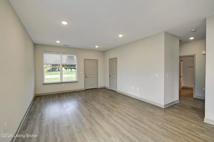 11713 Longevity Ln, Louisville, KY 40272 - #2