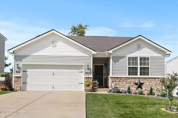4002 White Pine Ln, La Grange, KY 40031