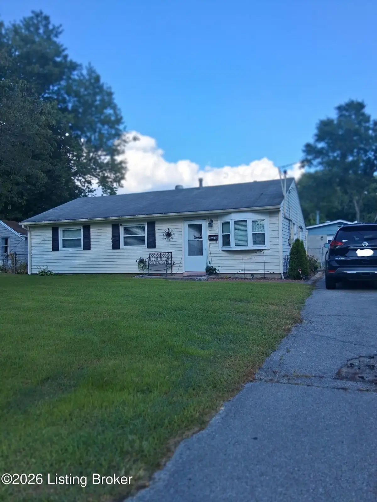 9603 Toledo Ln, Louisville, KY 40272 - #1