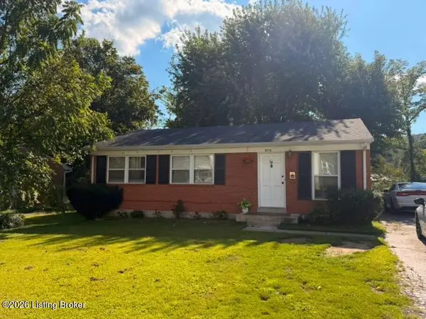 9716 Titan Dr, Louisville, KY 40229