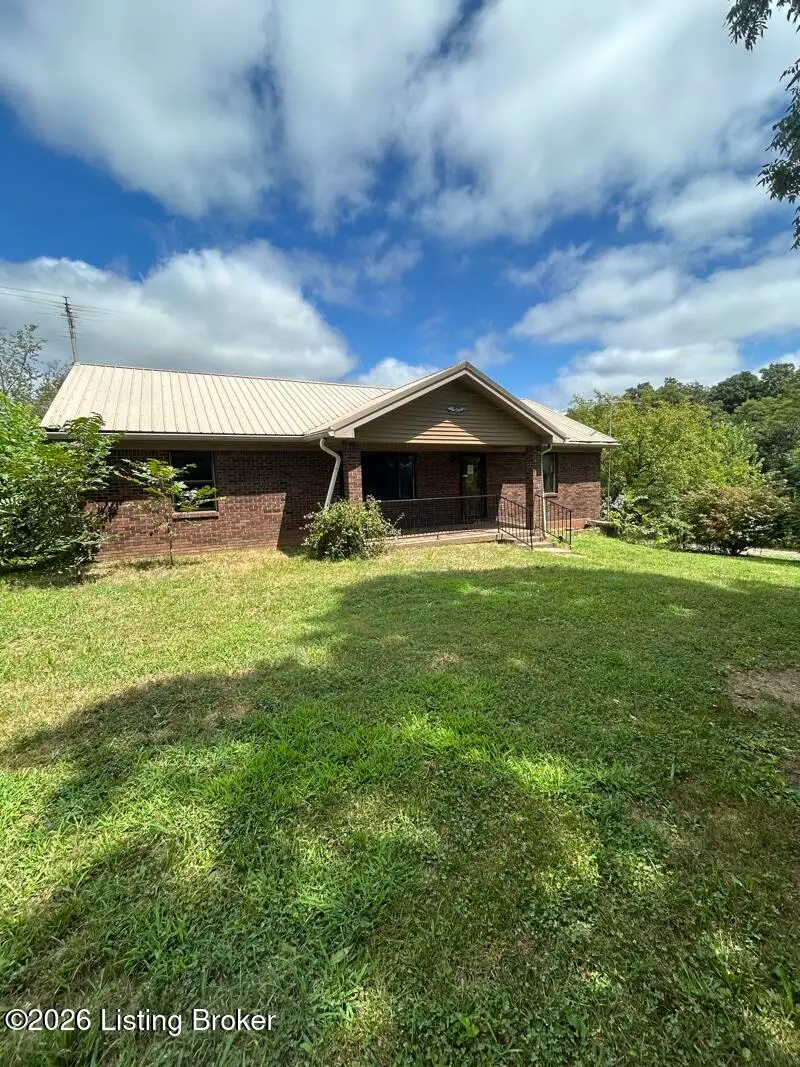 684 Wonderland Cavern Rd, Cecilia, KY 42724 - #1