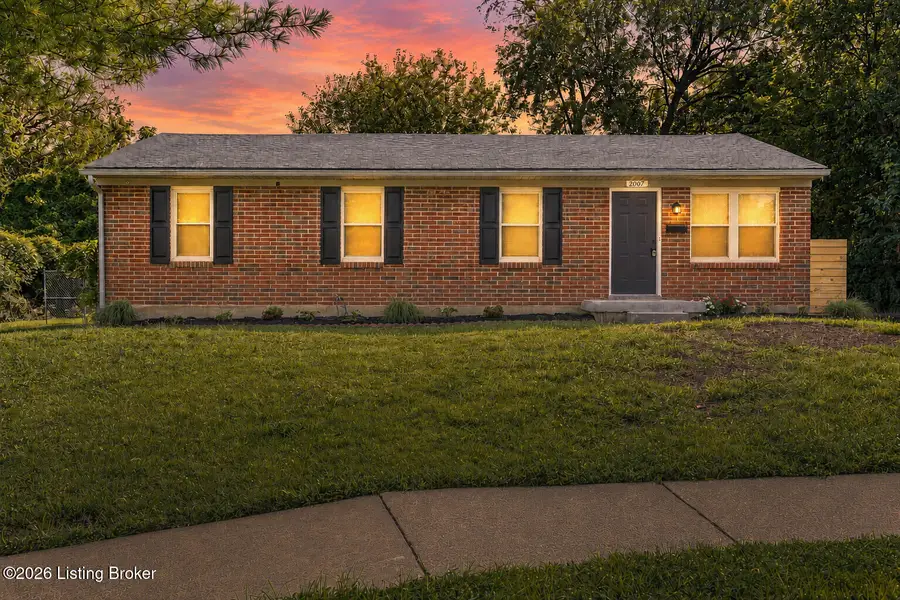 2007 Ayars Ct, Louisville, KY 40218 - #2