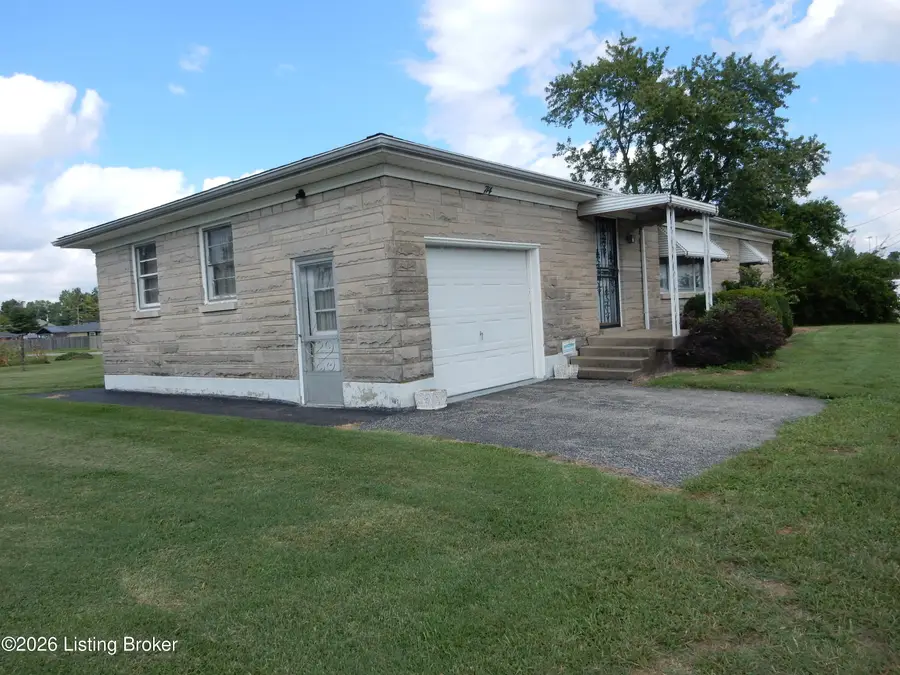 714 Cedar Grove Rd, Shepherdsville, KY 40165 - #2