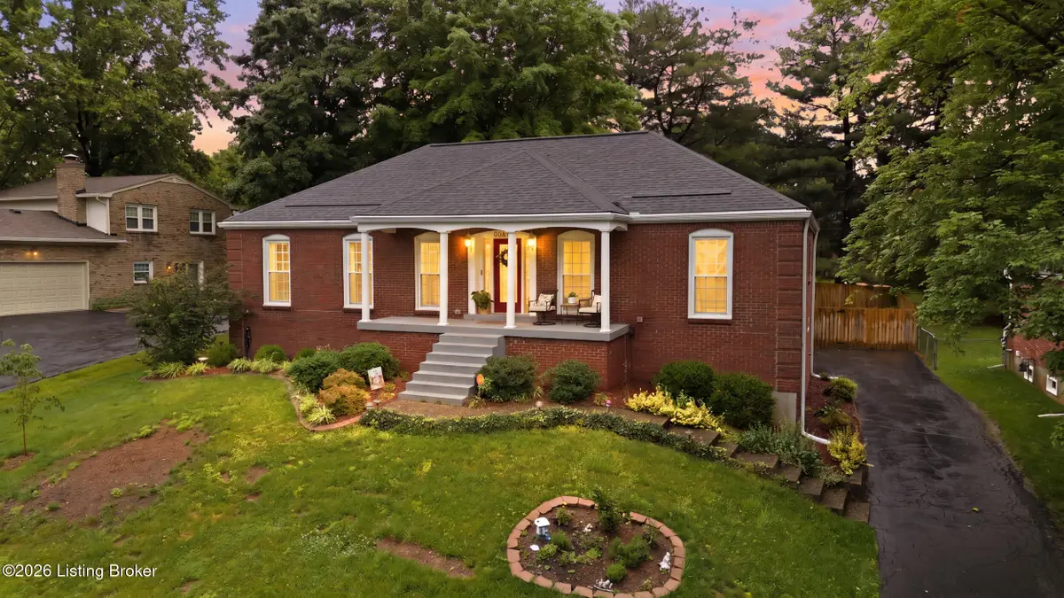 3903 Bayonne Ct, Jeffersontown, KY 40299 - #1