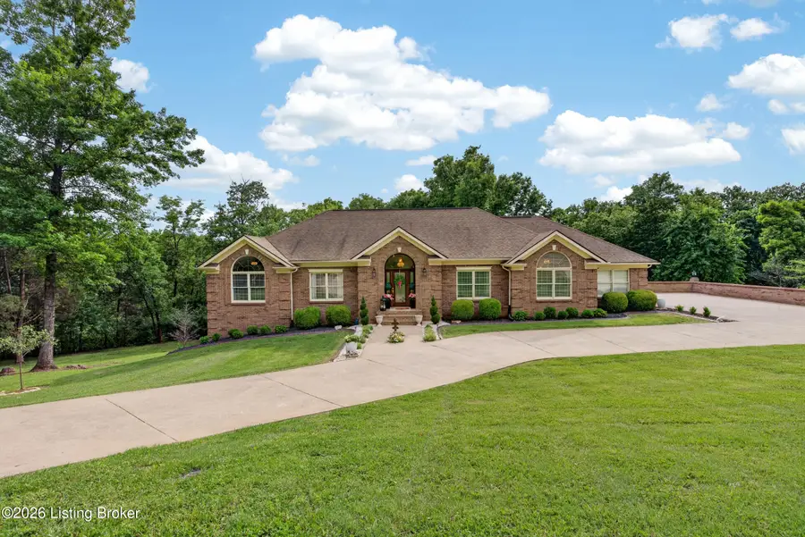 311 Creekwood Dr, Bardstown, KY 40004 - #2