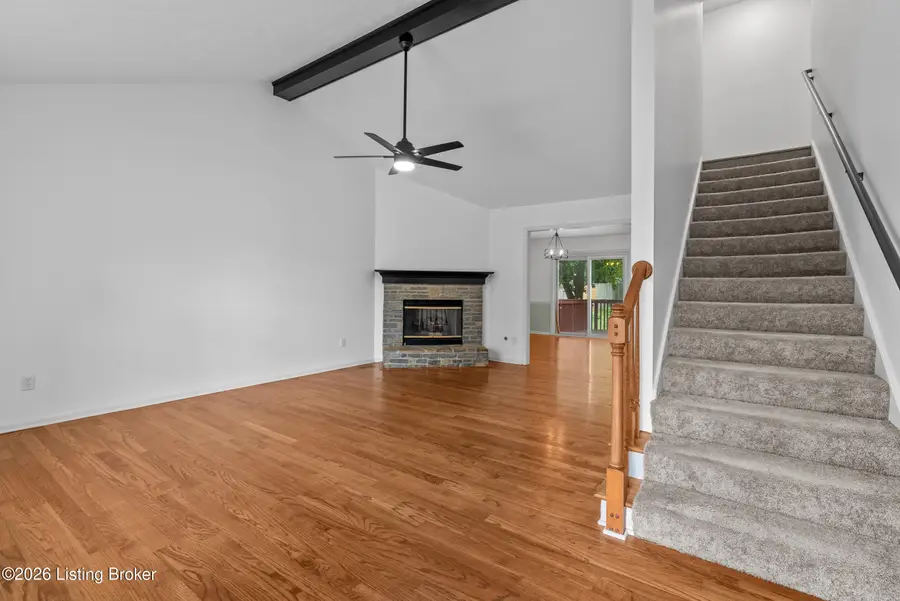 4703 Oak Pointe Dr, Louisville, KY 40245 - #2