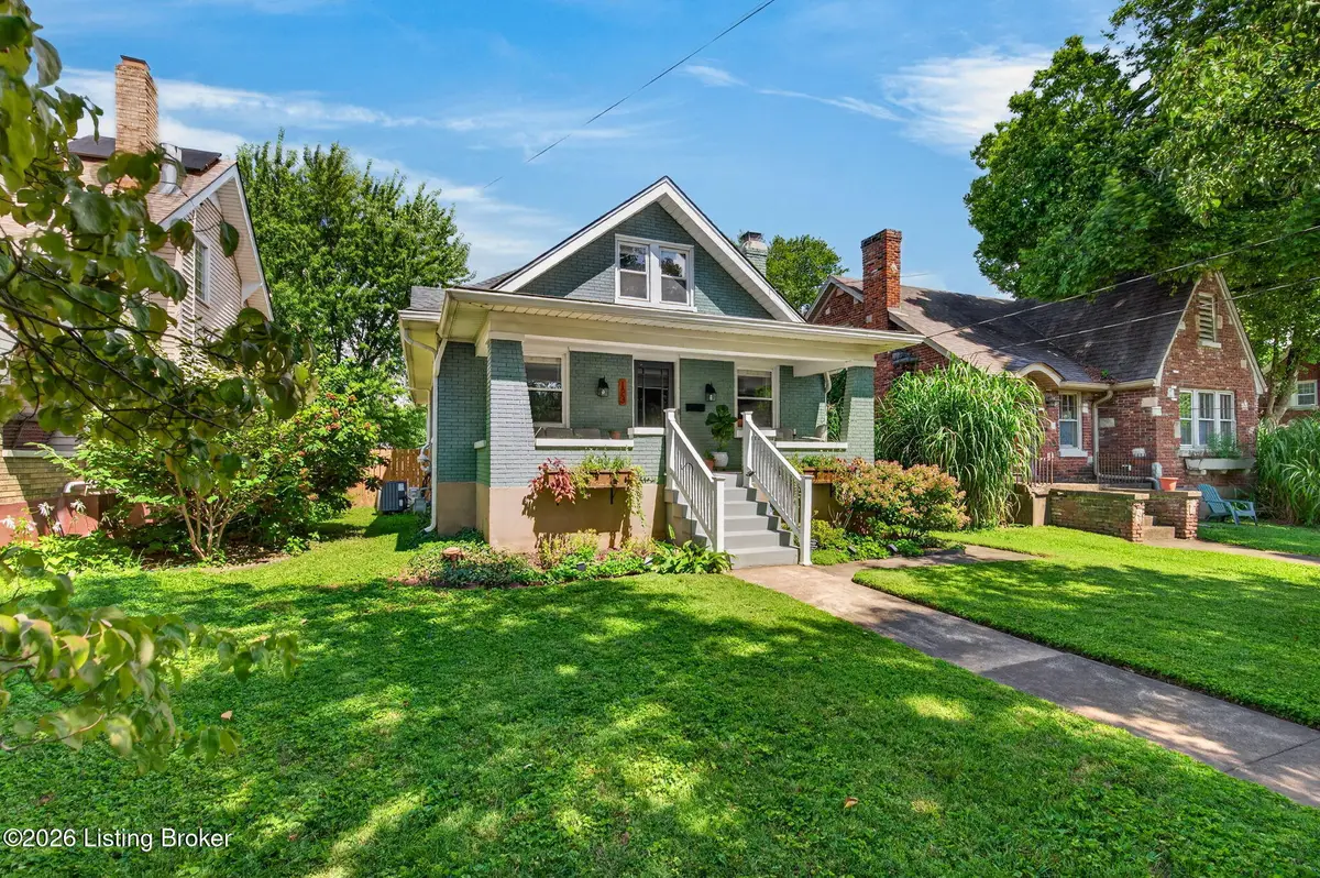 123 Oxford Pl, Louisville, KY 40207 - #1