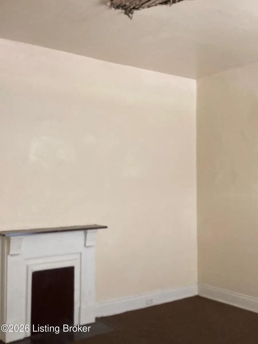3117 W Magnolia Ave, Louisville, KY 40211 - #3