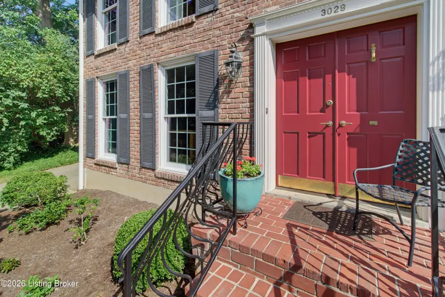 3029 Beals Branch Dr, Louisville, KY 40206 - #2