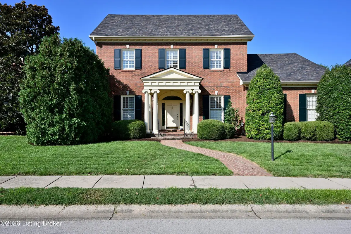 206 Coralberry Rd, Louisville, KY 40207 - #1