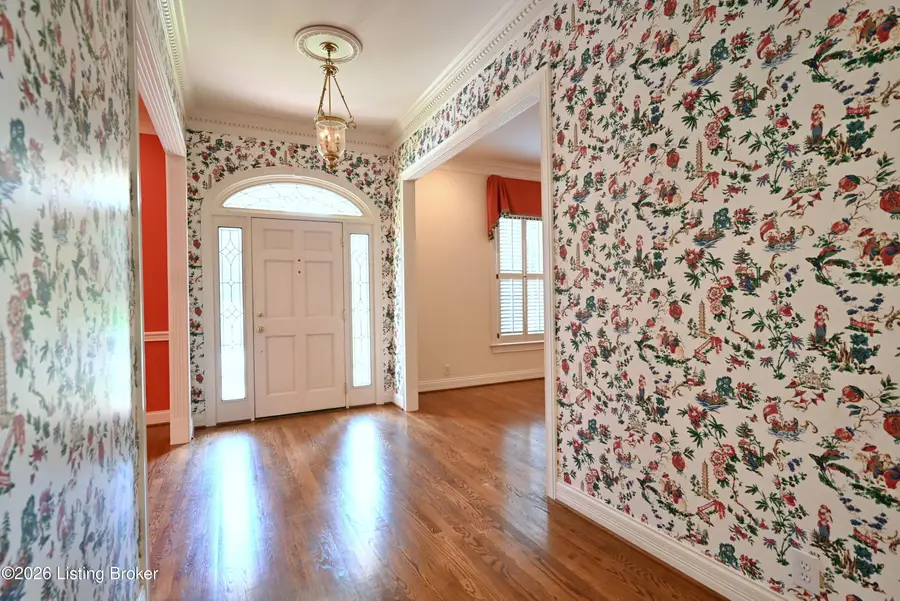 206 Coralberry Rd, Louisville, KY 40207 - #3