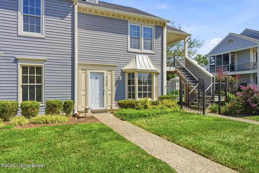 700 Yorkwood Pl, Louisville, KY 40223 - #3