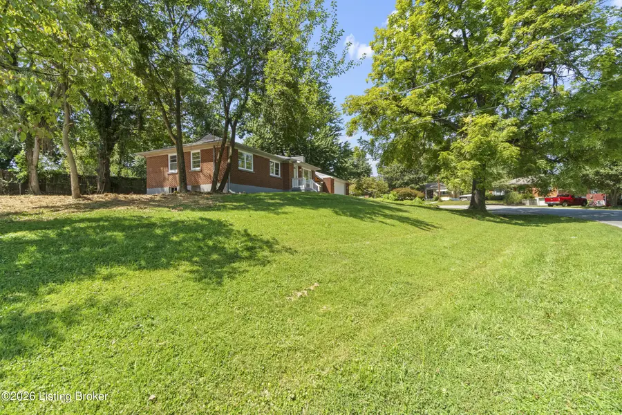 8309 Denise Dr, Louisville, KY 40219 - #3