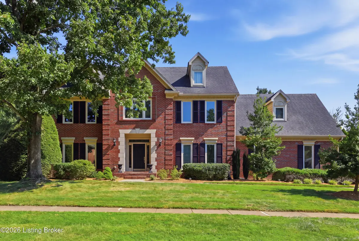 4615 Wolfcreek Pkwy, Louisville, KY 40241 - #1