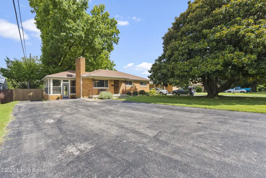 4501 Saint Rita Dr, Louisville, KY 40219 - #2