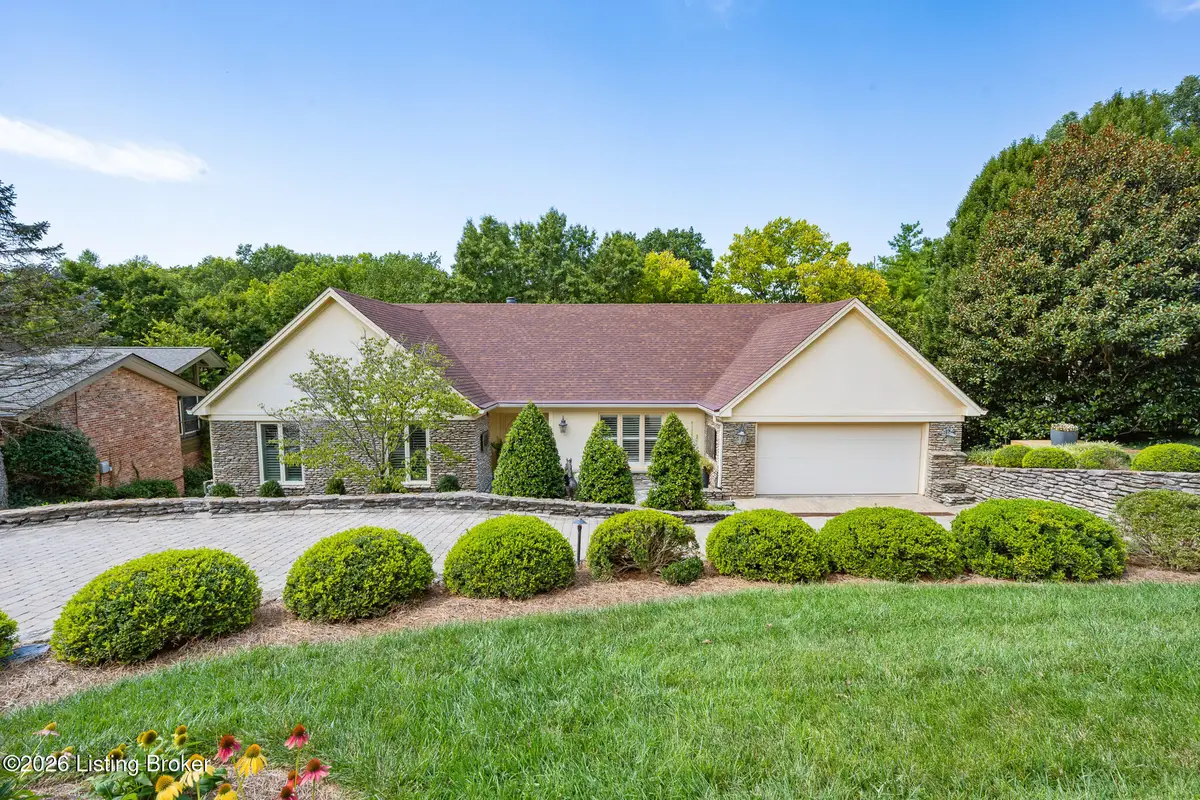1138 Rostrevor Cir, Louisville, KY 40205 - #1