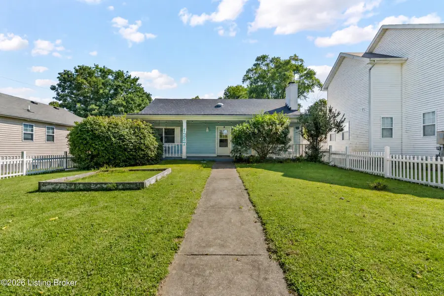 1227 Ormsby Ln, Louisville, KY 40222 - #2