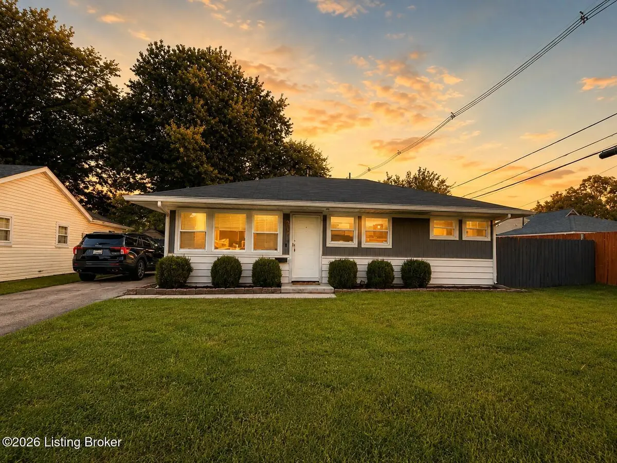 3651 Stanton Blvd, Louisville, KY 40220 - #1