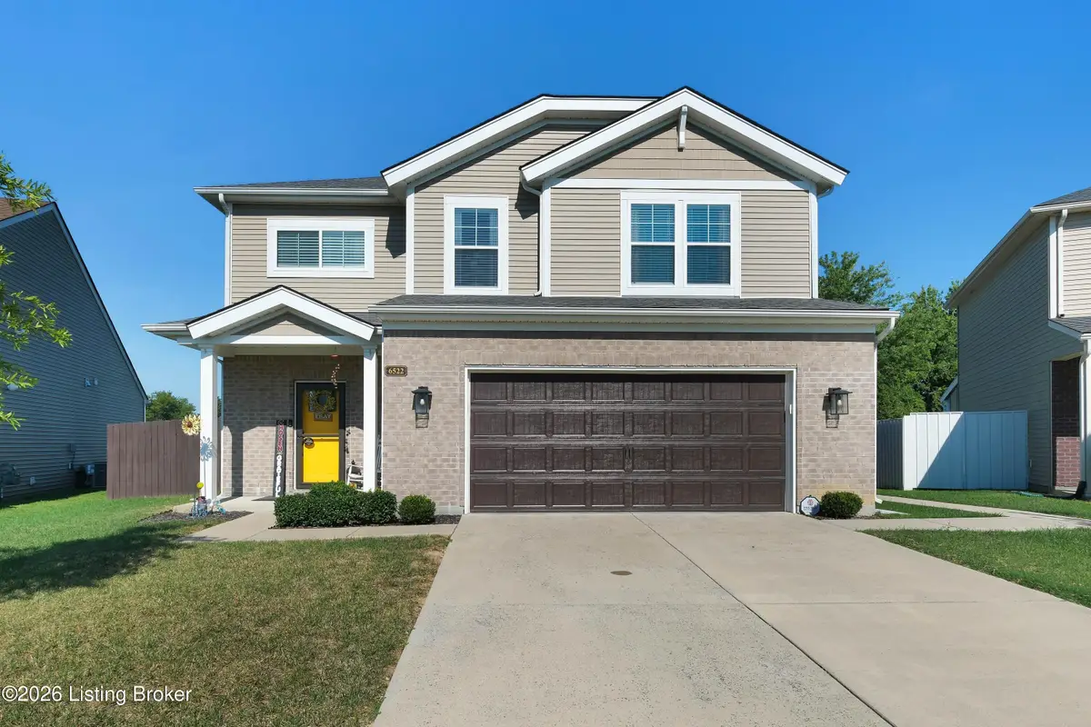 6522 Oak Village Dr, Louisville, KY 40228 - #1