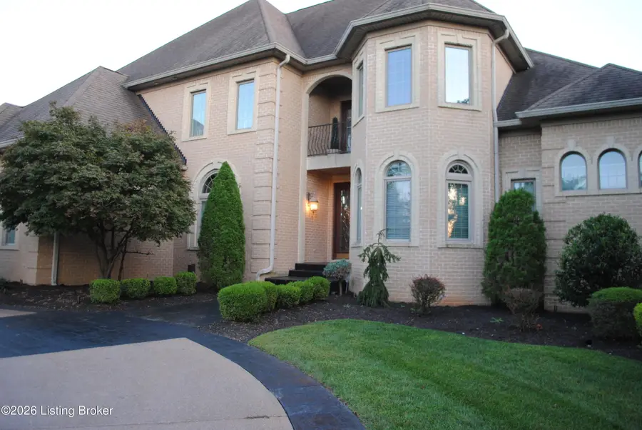 10200 Worthington Ln, Prospect, KY 40059 - #2