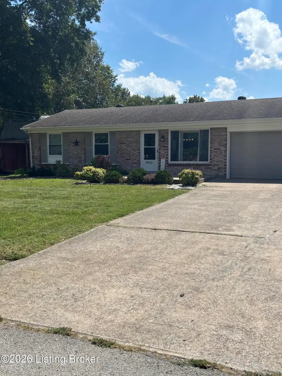 7610 Marie Anna Dr, Louisville, KY 40258 - #3