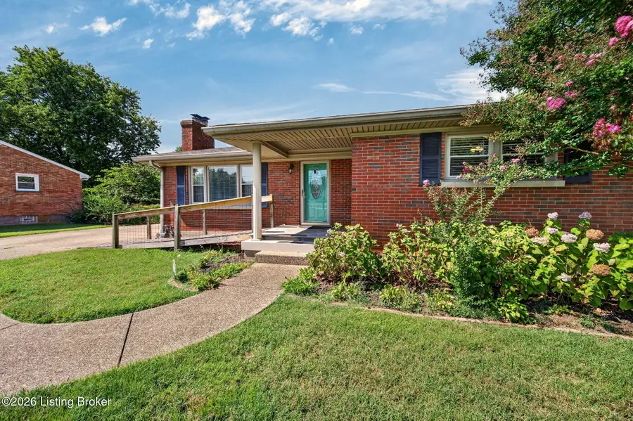 6714 Old Briscoe Ln, Louisville, KY 40228 - #2