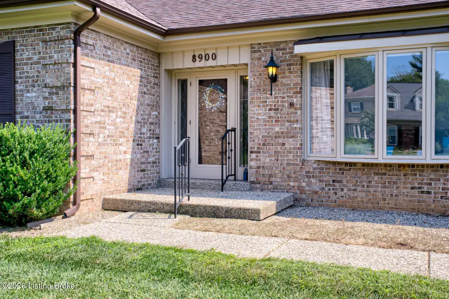8900 Middle Pointe Rd, Louisville, KY 40241 - #2