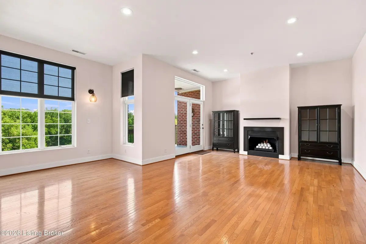 2011 Frankfort Ave #408, Louisville, KY 40206 - #1
