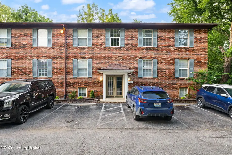 733 N Hite Ave #APT 6, Louisville, KY 40206 - #2