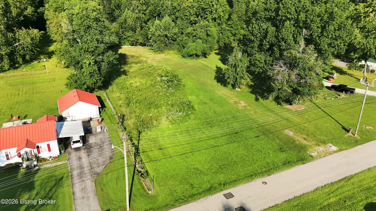 9612 Farmers Ln, Fairdale, KY 40118 - #1