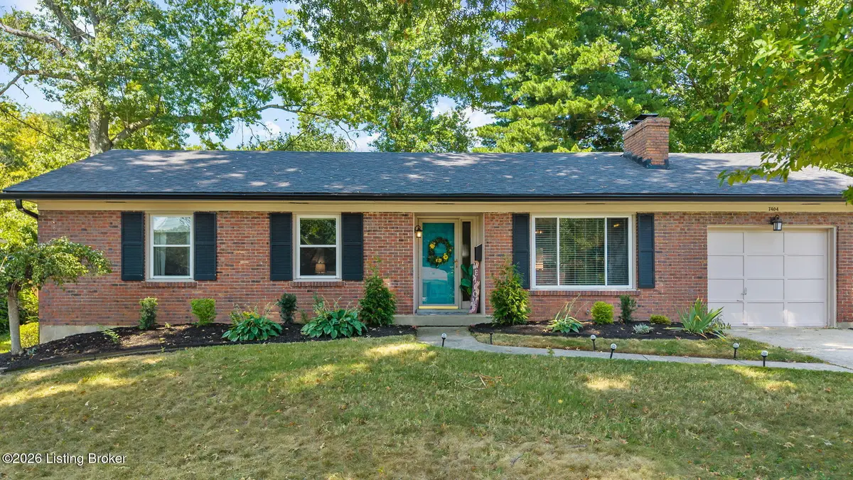 7404 Arapaho Dr, Louisville, KY 40214 - #1